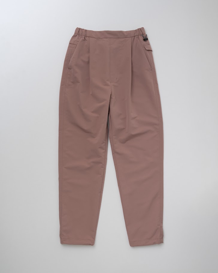 四角友里さんマウンテンデイジープロダクツ マイベーシックパンツ蕾02