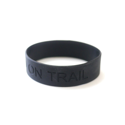 "TRAIL MAT-BLACK BAND"