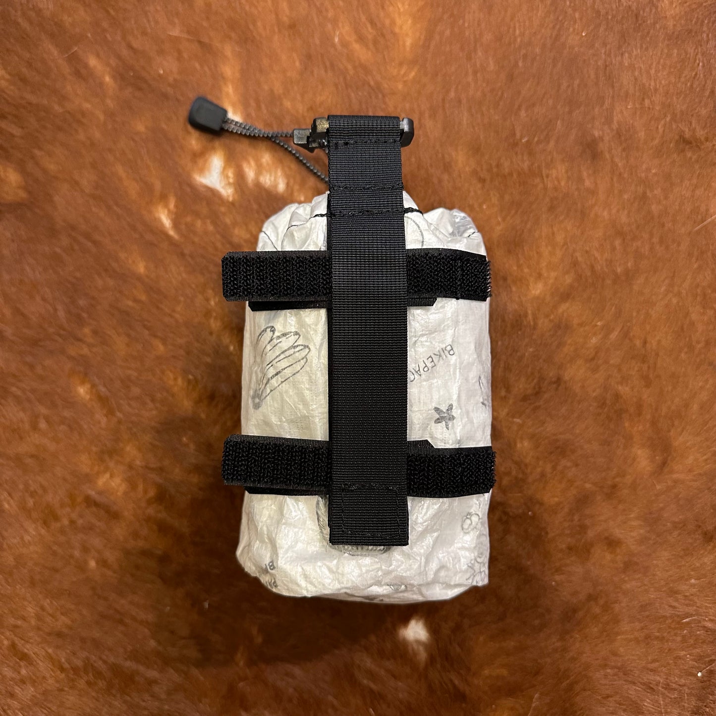 "BOTTLE HOLDER DT"