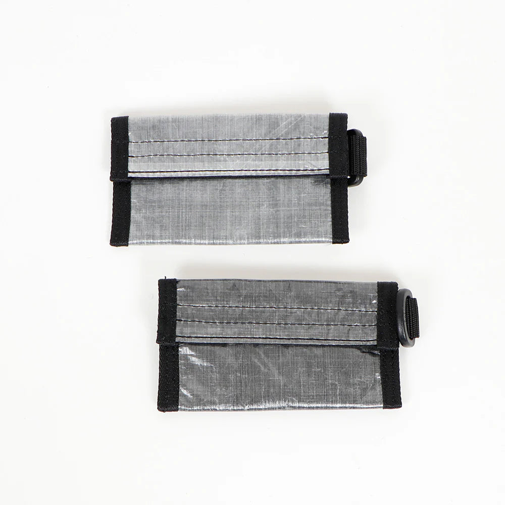 "DCF CARD WALLET / BAMBOO SHOOTS SOUVENIR"