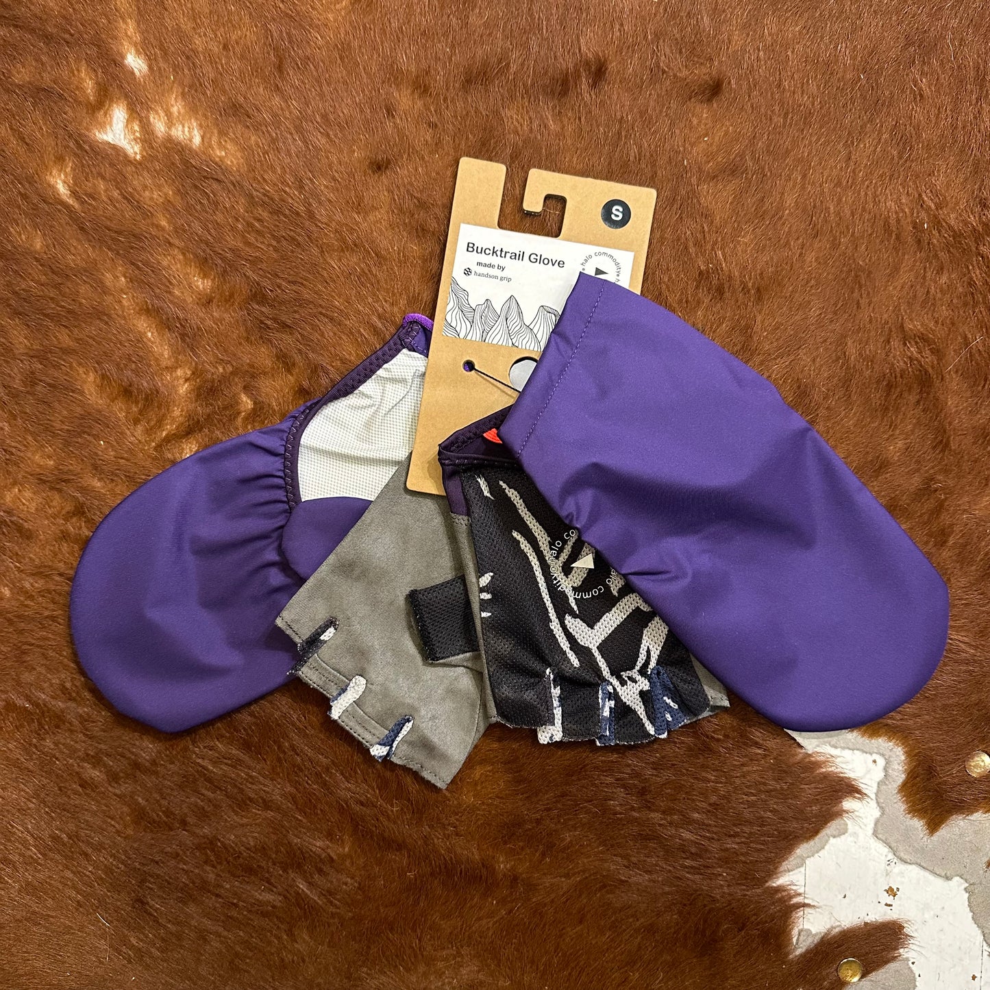"BUCKTAIL GLOVE"
