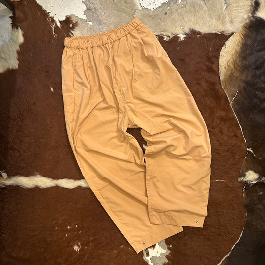 "YOHAKU BALL PANTS"
