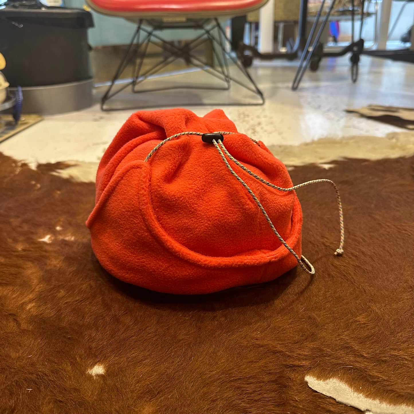 "LOCK FLAP BEANIE"