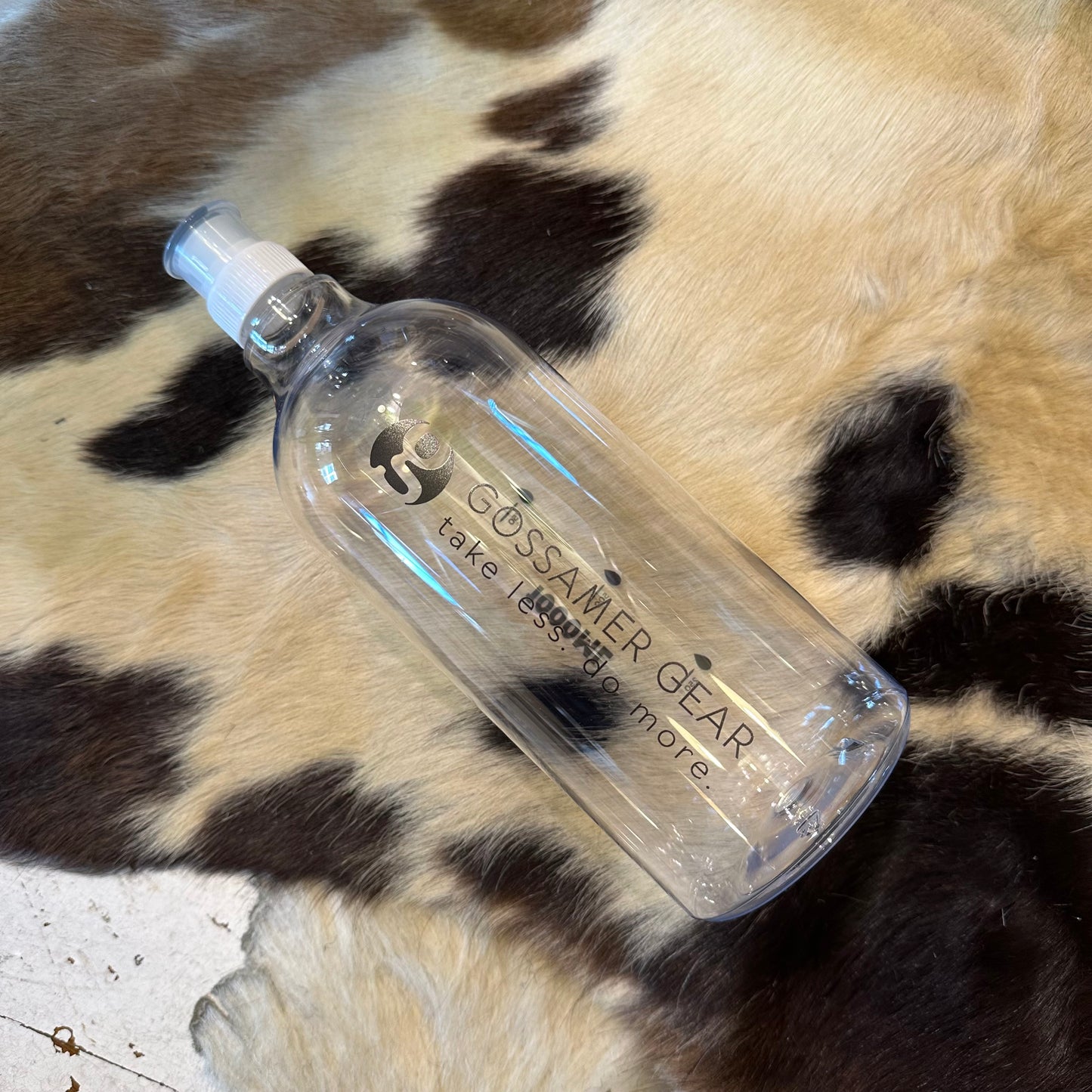 "GG WATER BOTTLE 600ml / 1000ml"