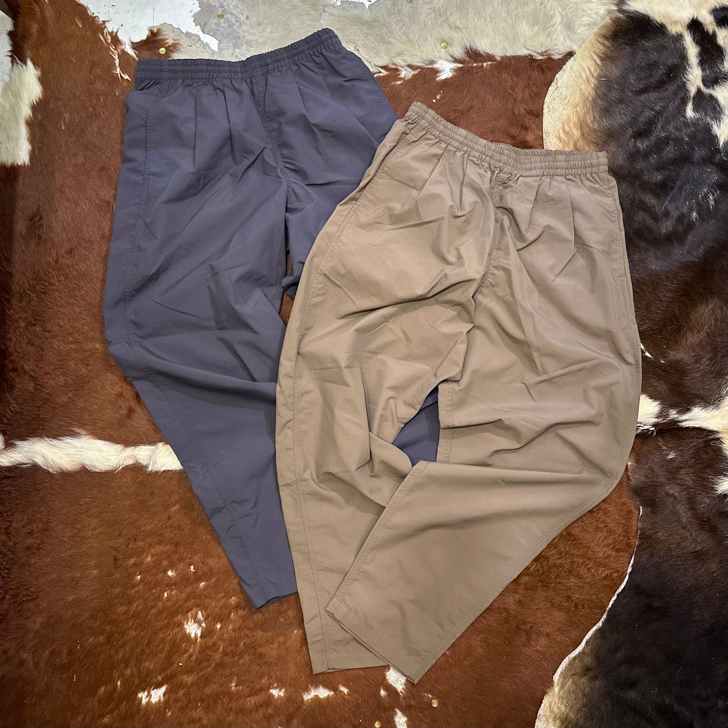 "TRACK PANTS"