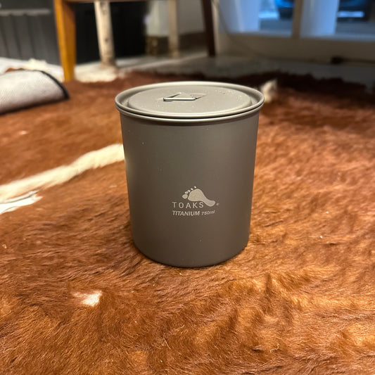 "ULTRALIGHT TITANIUM POT / 750ml"