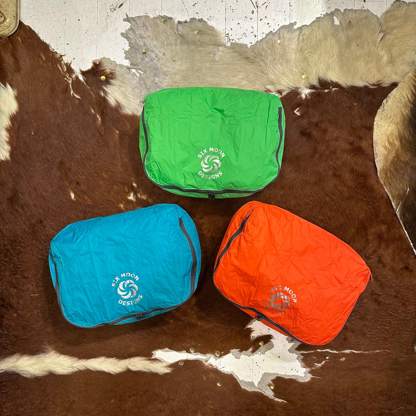 "MALTI-COLORED SMD L size PACKING PODS / 3PACK"