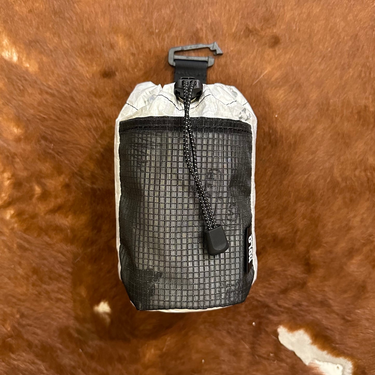 "BOTTLE HOLDER DT"
