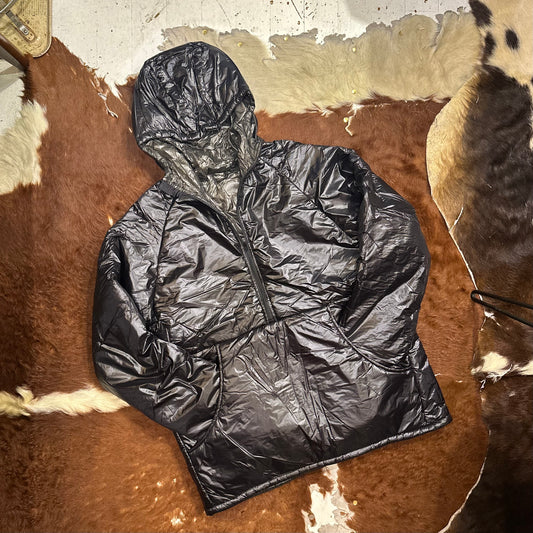 "MEN'S TORRID PULLOVER"