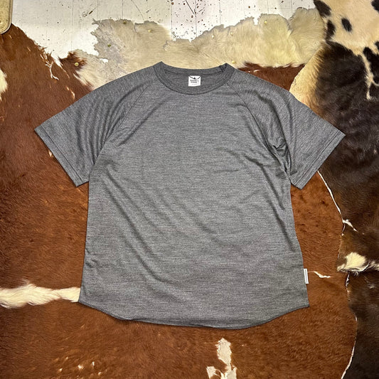 "MERINO WOOL 1/2 SLEEVE BASE BALL TEE"
