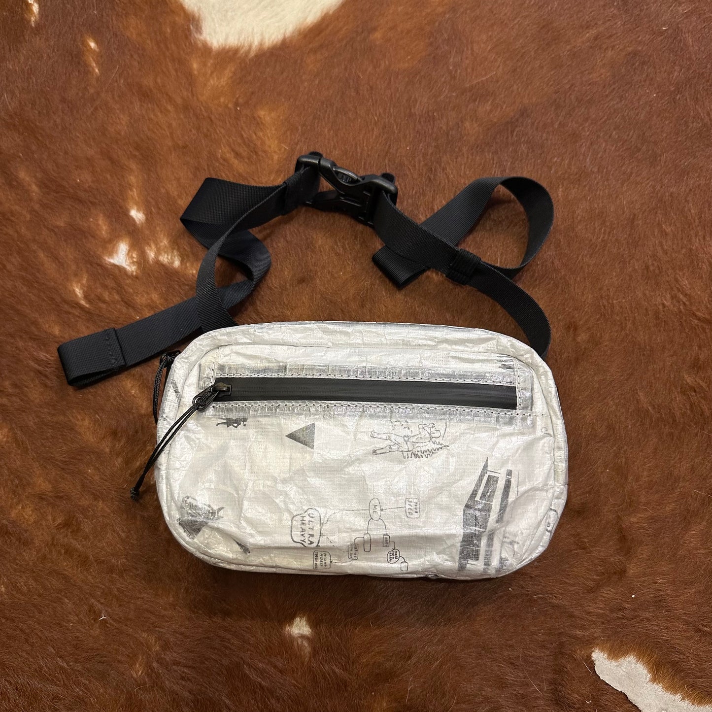 "DT WAIST POUCH"