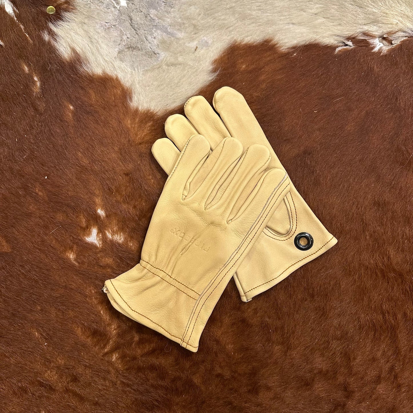 "LEATHER GLOVE"