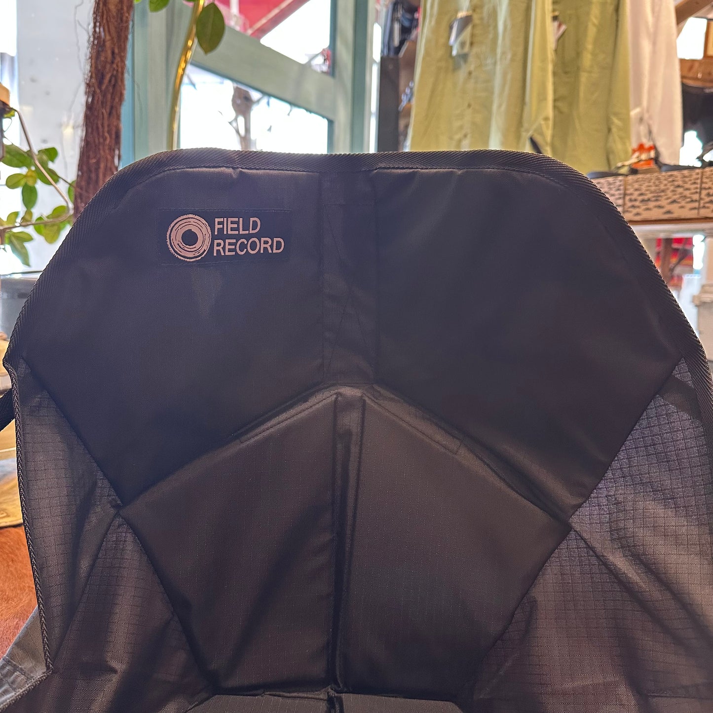 "FR-CHAIR CARBON FIELD +STRAGE BAG"