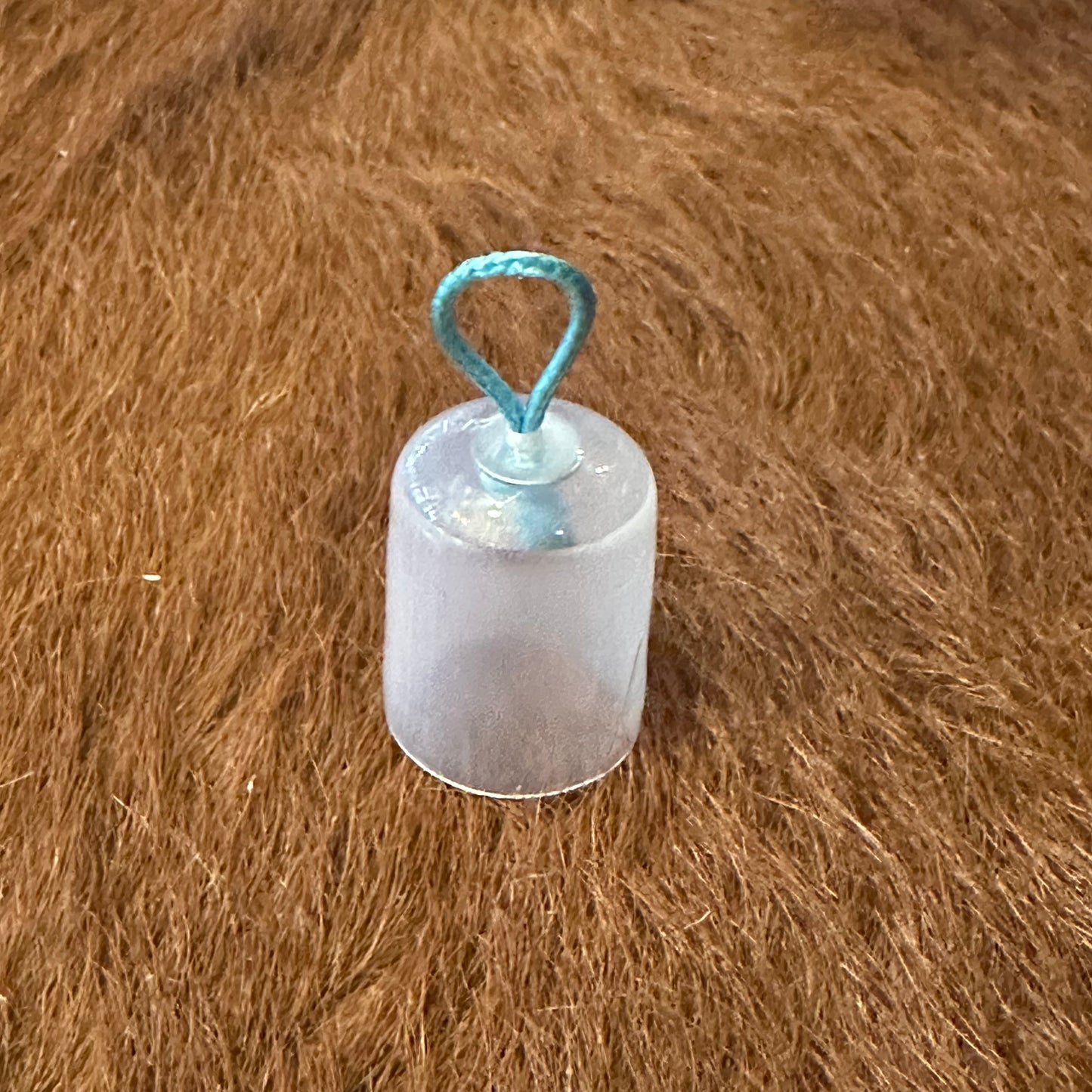 "V TUBE CAP"
