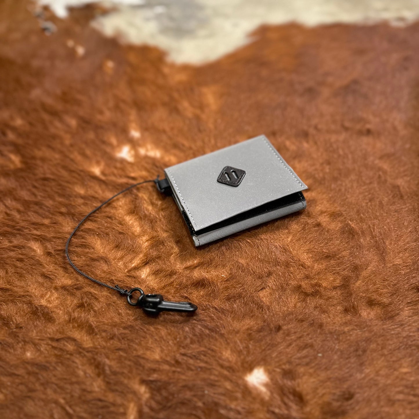 "MULTI WALLET / REFLECTOR"