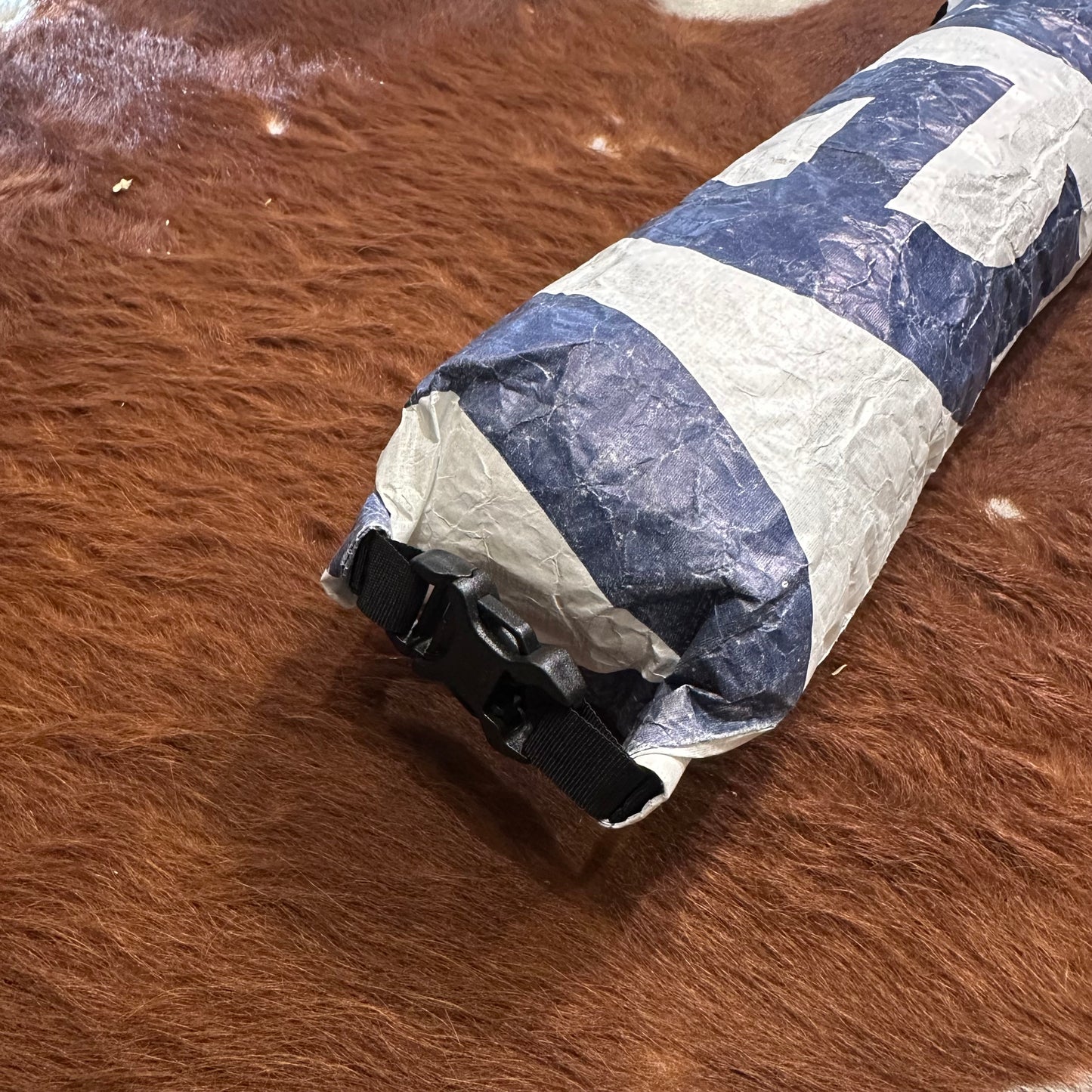 "TYVEK BAGUETTE SACK"