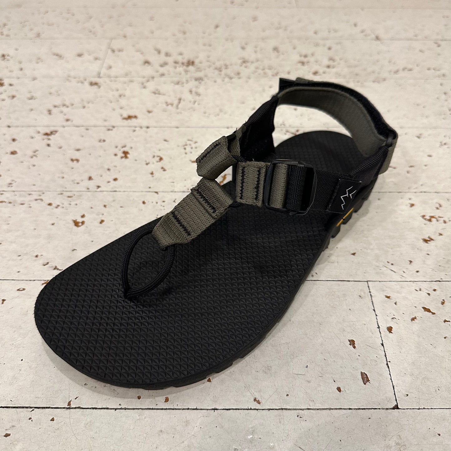 "CAIRN EVO SANDAL"