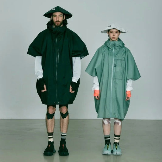 "PONCHO COEXIST LIGHT"