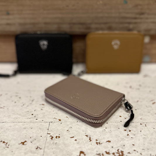 "HILLARY WALLET / COIN WALLET"