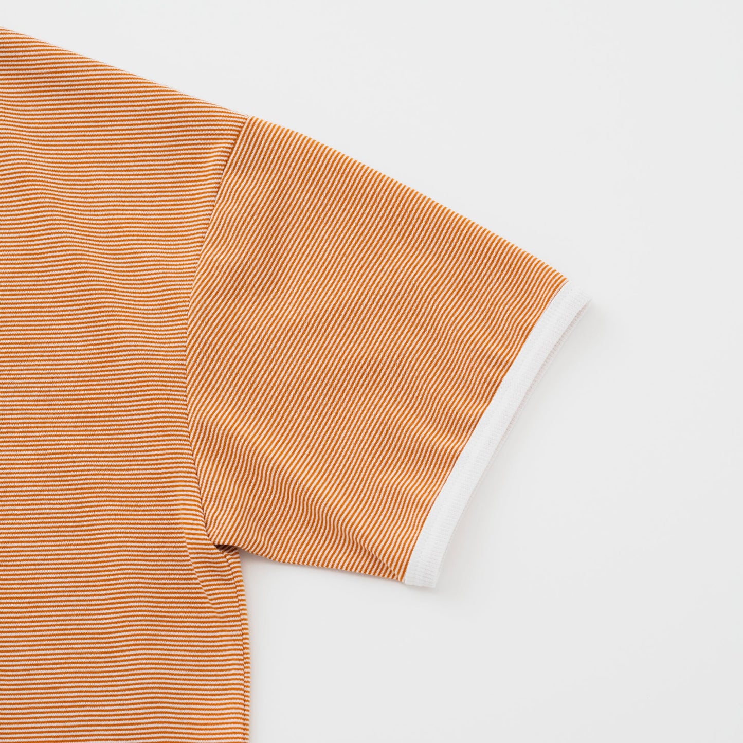 "HIKE BORDER TEE"