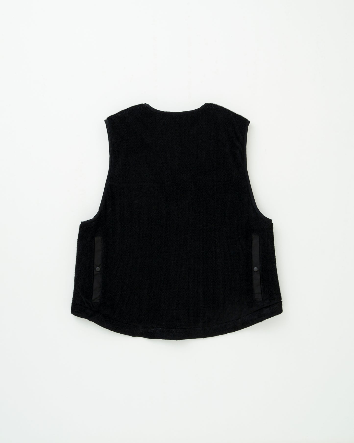"OCTA REVERSIBLE VEST"