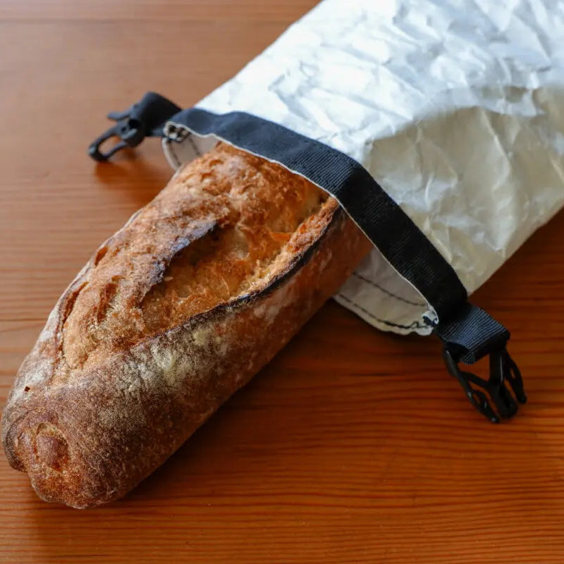 "TYVEK BAGUETTE SACK"