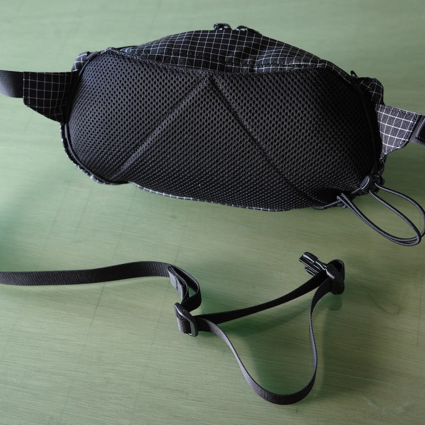 "TRAIL TANK FLIP LOCK / PATCH"