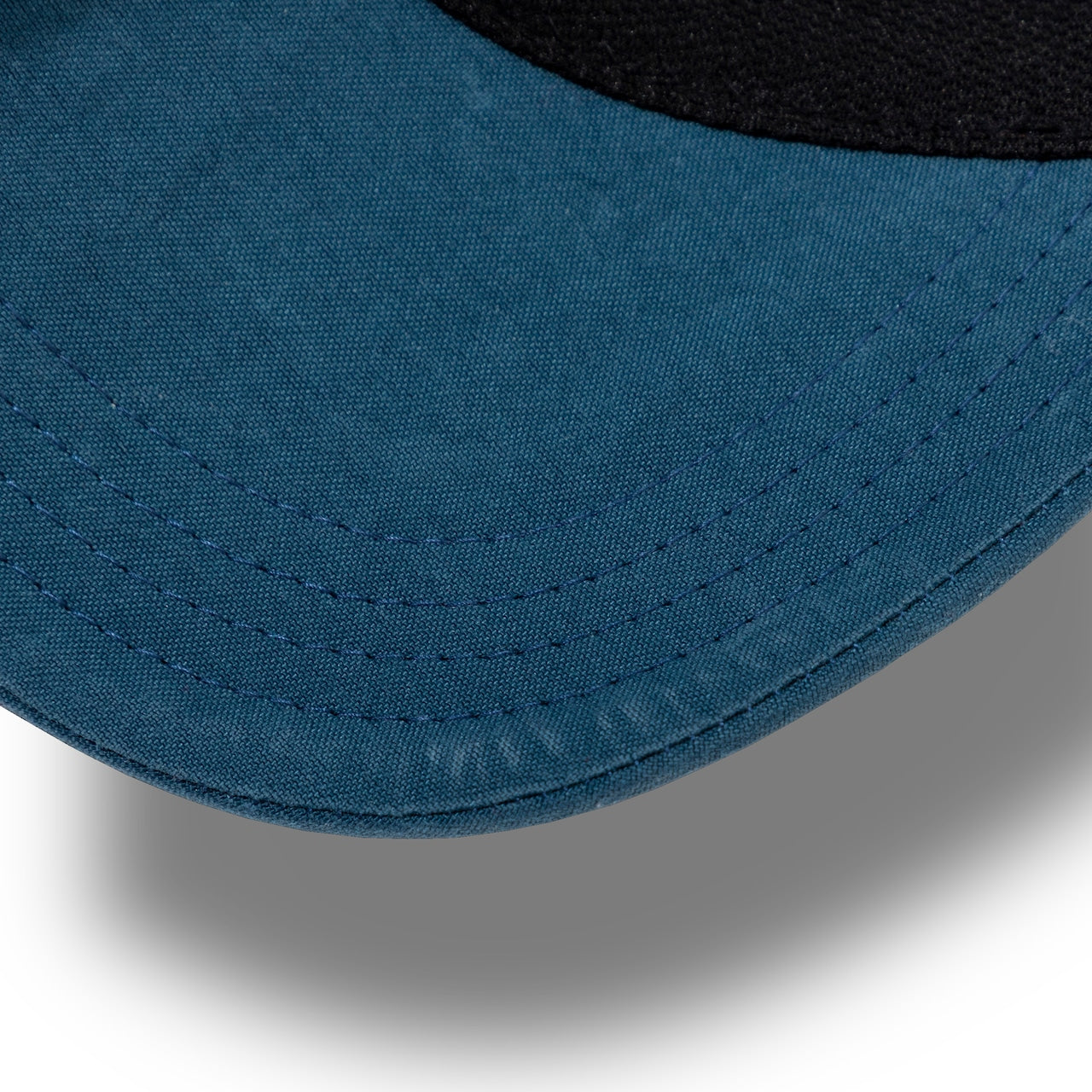 "ARCTURUS CAP"