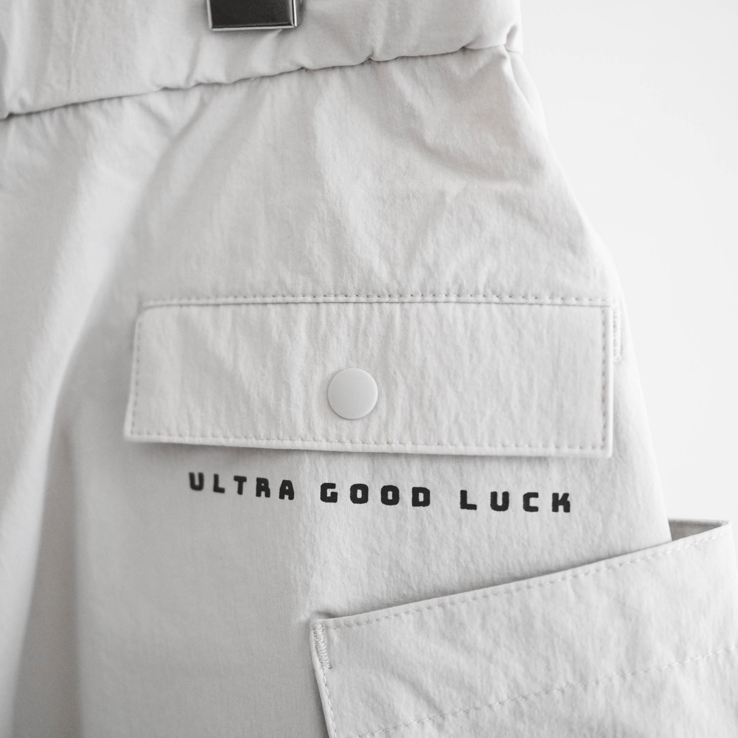 "RID SHELL PANTS / 2026 SPRING"