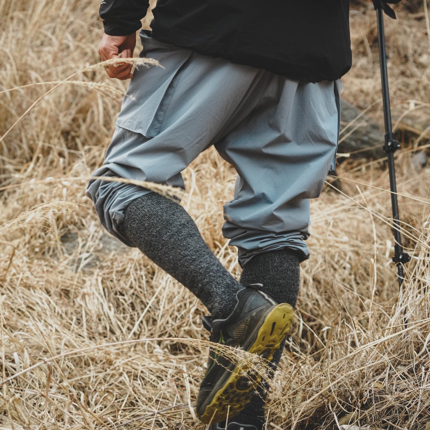 "RID SHELL PANTS / 2026 SPRING"