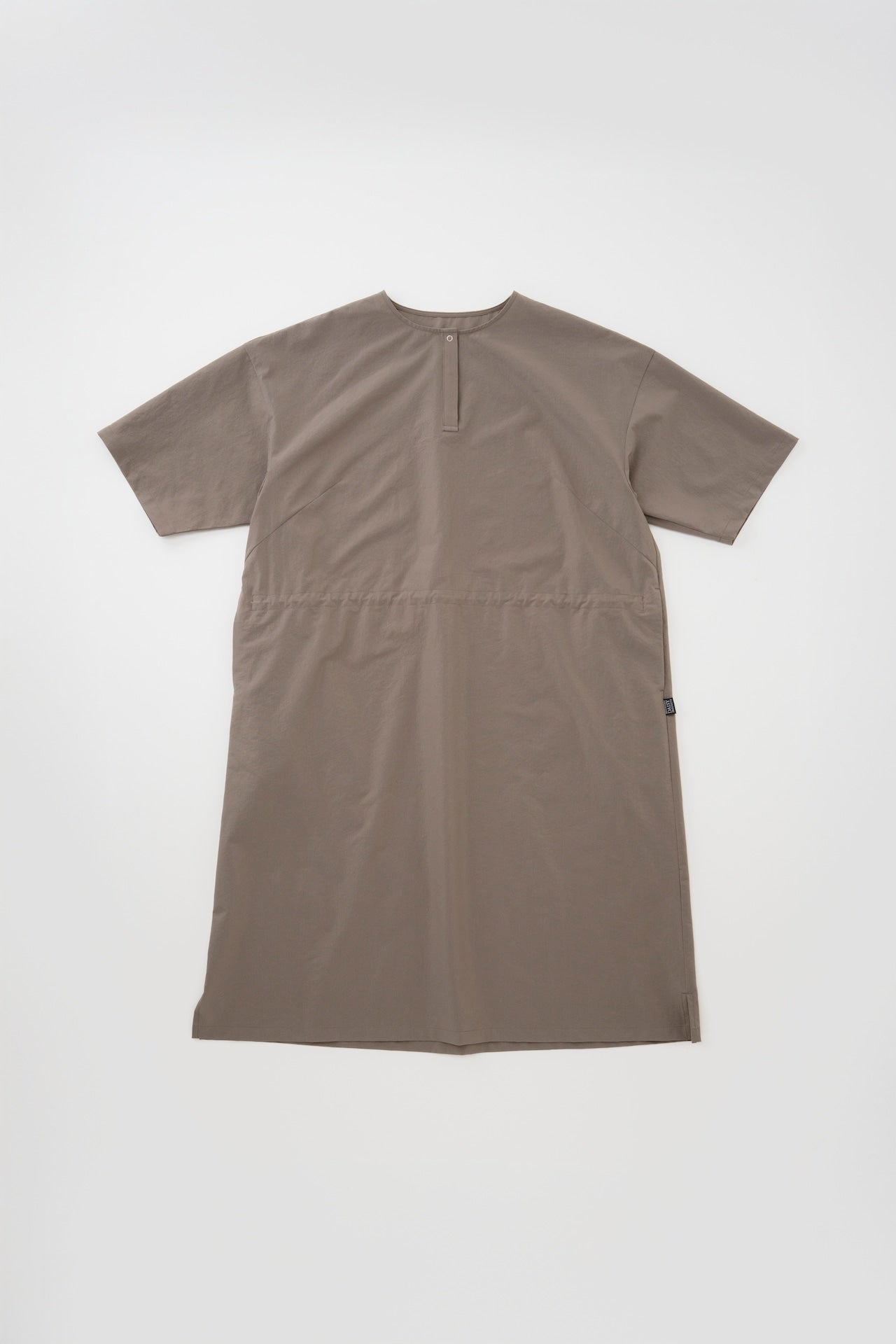 "HAU HUT ONE-PIECE"