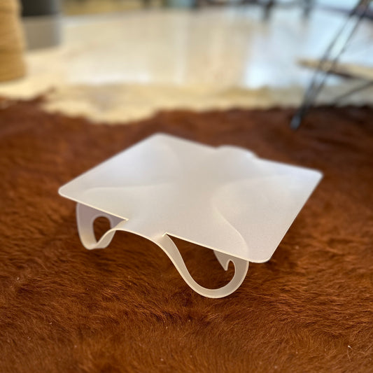 "GHOST TABLE ▢ REGULAR / LARGE"